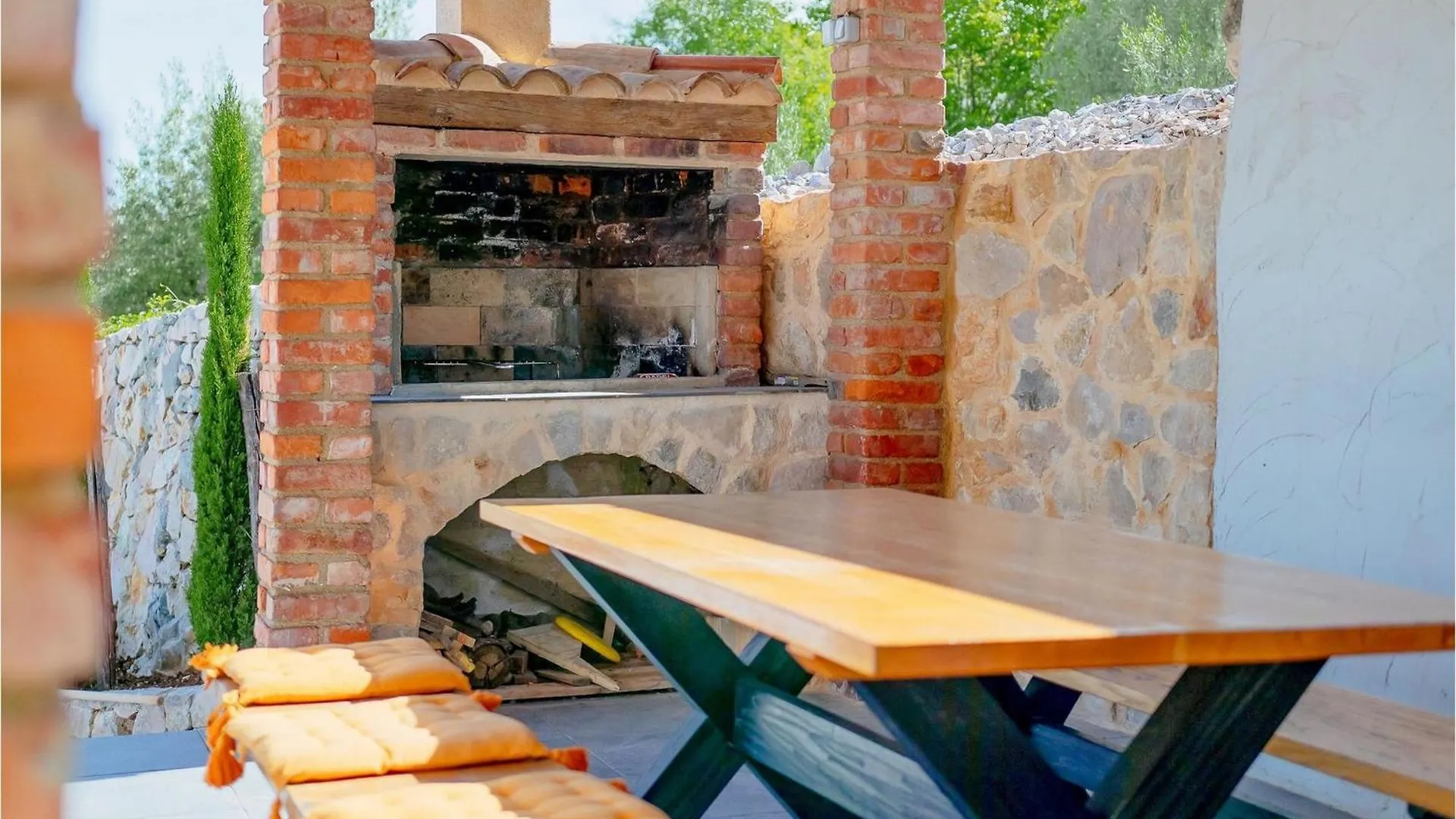 Holiday home Villa Castello Suzan